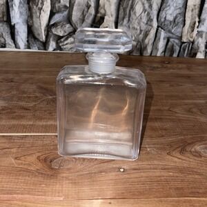 VTG Chanel No 5  Perfume Glass Bottle & Stopper Marking Paris France Refillable
